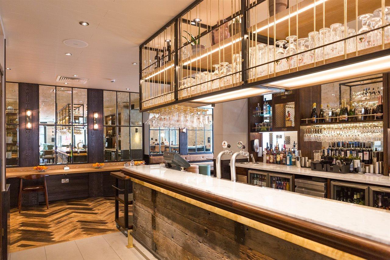 Hub By Premier Inn London Kings Cross Exterior photo